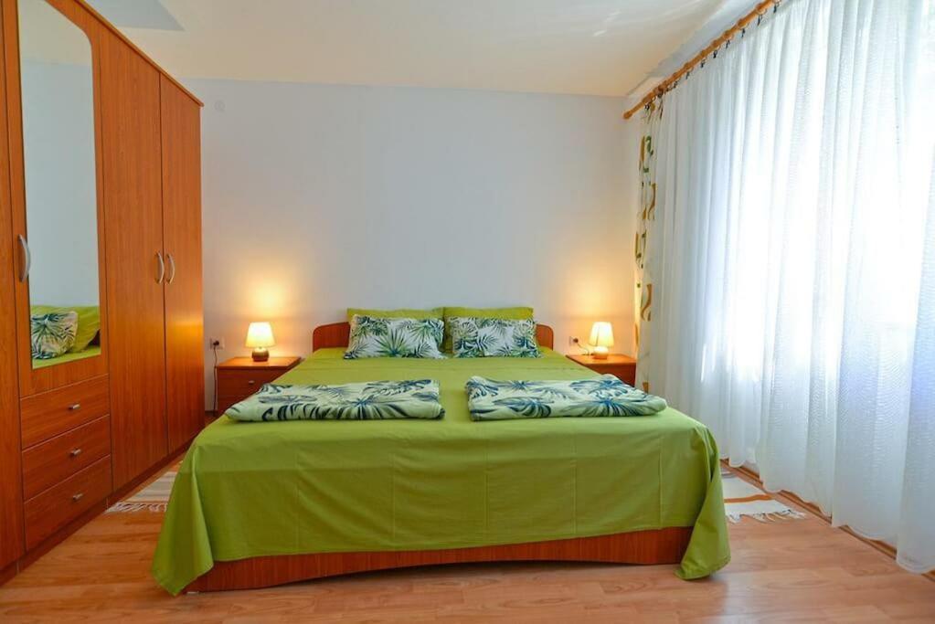 Ground Floor - Friendly In The Garden + Free Parking * Poreč
